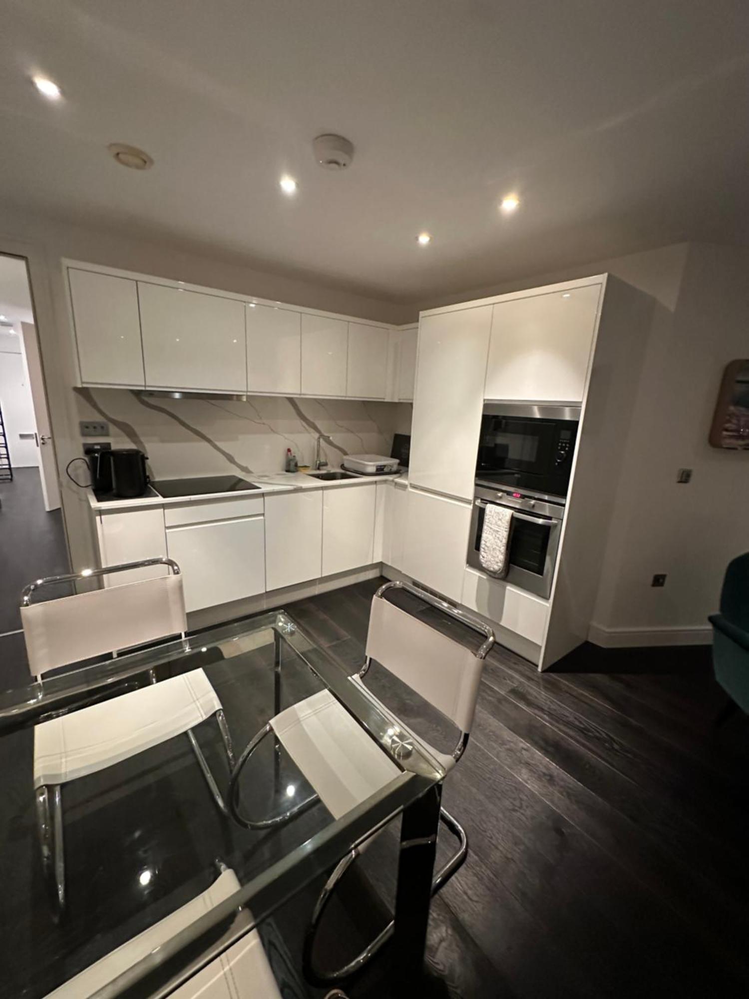 Gunwharf Quays Harbour Apartments Portsmouth Exterior foto
